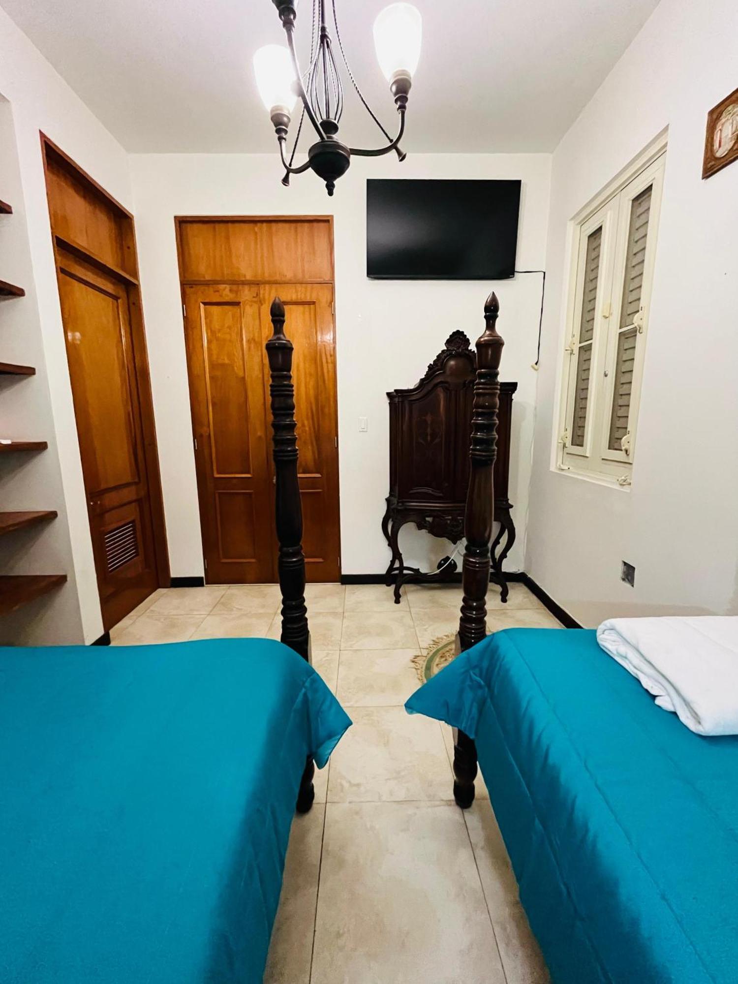 Hotel Libertad Lares Dış mekan fotoğraf